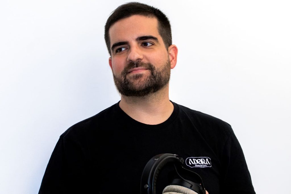 Dativo Tobarra Adora Sheet Music